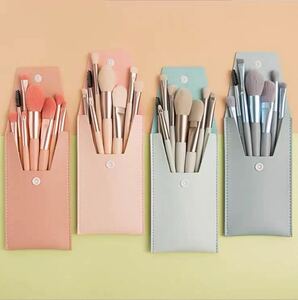 【新品】メイクブラシ8本セット 収納ケース付き 可愛い コスメ 化粧筆 旅行