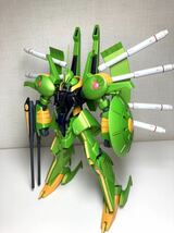 HGUC 1/144 パラスアテネ 塗装済み完成品　ガンプラ 機動戦士Ｚガンダム_画像6