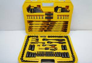 N7526ta ほぼ未使用 DEWALT/ディウォルト 工具セット 184pcs ブラッククローム メカニックツールセット 184ピース