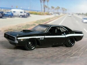 即決☆☆ルース '70 DODGE HEMI CHALLENGER メタルシャーシ、リアルライダー ホットウィール Hot Wheels　