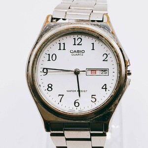 #239 CASIO カシオ MTP-12400J 腕時計 アナログ 3針 白文字盤 シルバー色 レディース 時計 とけい トケイ アクセ ヴィンテージ