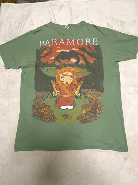 PARAMORE Vintage T シャツ(ちょうど今年で20年)バンドTシャツ サイズXL 中古品です