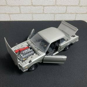 KYOSHO 京商 1/18 NISSAN SKYLINE 2000 GT-R (KPGC10) 日産 スカイライン シルバー ミニカー フィギュア コレクター品 k51-334-35の画像2