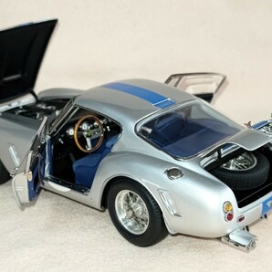 CMC製 1/18 Ferrari 250 GT Berlinetta passo (SWB) Competizione, Le Mansの画像3