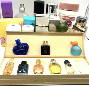 【11702】香水/コスメまとめ　１９点 シャネル Dior ヴェルサーチ ジバンシー ティファニー CK 等