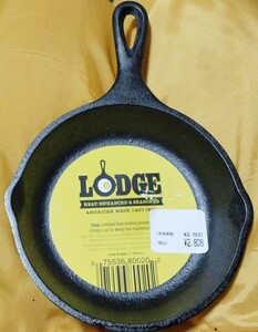 LODGE ロッジ スキレット＊未使用、レトロ＊サビ出ています、現状発送＊直径12センチ深さ3センチくらいです