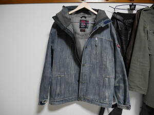 LEVI'S MEN'S　リーバイス　スノボウェア　686　Mサイズ