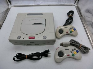 T【3は-56】【80サイズ】▲SEGA セガサターン本体 HST-3220/ゲーム機本体/通電可 ジャンク扱い/※汚れ ヤケ有