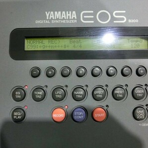 T【U3-85】【220サイズ】YAMAHA ヤマハ/EOS B200 シンセサイザー/通電可/ジャンク扱い/※傷・汚れ・破損有の画像8