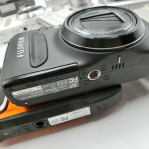 T【フ4-90】【80サイズ】▲未検品/FUJIFILM デジタルカメラ 15点セット/デジカメ/Finepix 50i 40i 30i F810 他の画像8