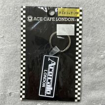 ACE CAFE LONDON エースカフェ ロンドン キーホルダー ラバー 角タイプ 新品 A60327-14_画像1