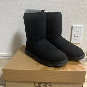 UGG essential short women's アグムートンブーツの画像2