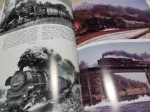 ★ハードカバー鉄道洋書256ページ！　　蒸気機関車カラー写真集。_画像3