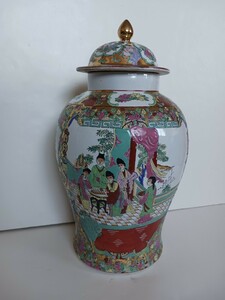 ●中国美術 金彩色絵 蓋付 祝飾り壺 花瓶 壺　花鳥　宮廷人物図 陶磁器 置物　骨董 在銘　高さ約49cm　アンティーク