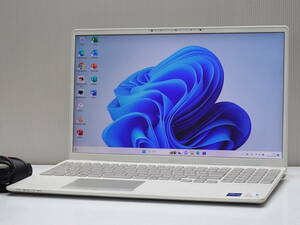 富士通 LIFEBOOK TH77/E3 第11世代 Core i7 1165G7 メモリ8GB SSD512G Win11 Office 15.6インチ フルHD Bluetooth USB-C 管DA-244