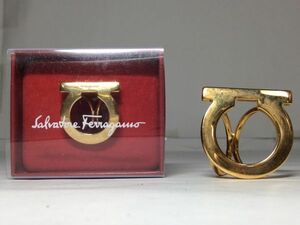 【中古品】Salvatore Ferragamo サルバトーレ フェラガモ スカーフリング スカーフ留め アクセサリー ゴールド系 【大、小2個セット】