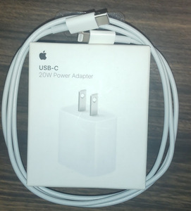 iPhone充電器 USDB-C Power Adapter 充電セットアダプター付き