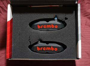 【未使用品】Brembo M4 108ｍｍ モノブロック キャリパー 34/34mm ブラック 左右セット 220.A397.50 QRコード認証 / ブレンボ