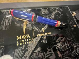 Delta Maya Roller Ballpoint Pen Limited 50 Бонусной бутылка для чернил 2 бесплатный поиск доставки) Delta Fountain Pen Maya Maya Civilization, сделанная в Италии