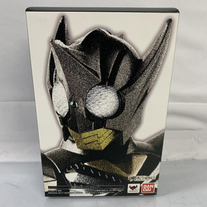 【中古】開封)S.H.Figuarts (真骨彫製法) 仮面ライダーパンチホッパー[240091350007]