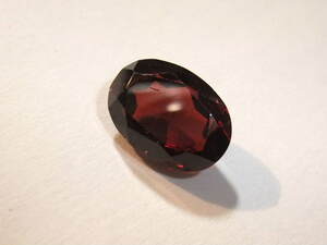 大粒ルース高品質!ガーネットgarnet 7.25ct 宝飾品外し石カット石　10　カラーストーン!天然石色々まとめてたくさん大量同梱可能　324-5