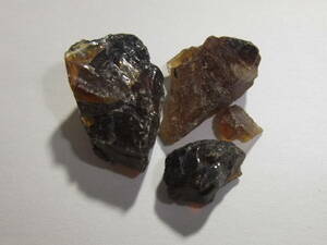 ko is . raw ore *book@ amber blue amber ambersma tiger production raw ore 9.4ct natural stone book@ko Haku 1 Power Stone various together many large amount including in a package possible 324-3