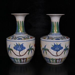 ◆古寳堂◆明 成化年製款 紅釉 斗彩 花卉紋 花瓶一對 古陶瓷品 極細工 古置物 古擺件 中国古美術 時代物 古董品