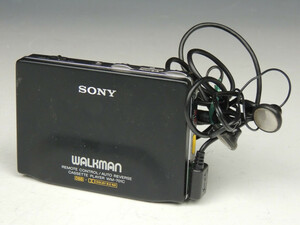 【TO】SONY ソニー WM-701C WALKMAN ウォークマン 現状品 ジャンク ポータブルカセットプレーヤー 