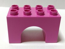 レゴデュプロ 　2×4×2 センターカットアウト　ピンク　ブロック_画像3