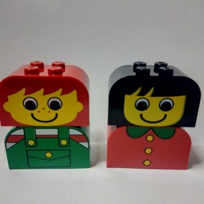 LEGO レゴ プリントブロック 人形 男の子 女の子 子供2人の画像1