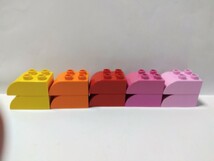 レゴデュプロ 2×3　カーブブロック 10個セット　ライトピンク、ピンク、レッド、オレンジ、イエロー　各2個　パーツ 特殊ブロック _画像6