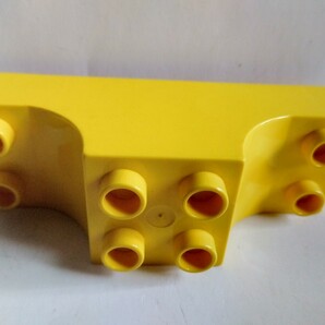 レゴデュプロ  6×2 トール 表彰台の形  イエロー、黄色 パーツ 特殊ブロック の画像4