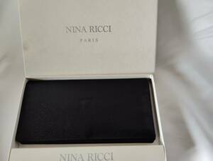 NINA RICCI　ニナリッチ 長財布/黒　箱入り