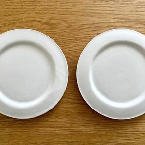 山本亮平/白瓷型打5.5寸リムプレート2枚組 /デザート皿の画像1