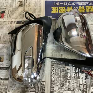 中古 ハイエース 200系 LED ドアミラー 左右セット 点灯確認済み メッキ仕様 送料無料の画像10