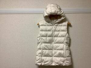  new goods unused UNIQLO Uniqlo down vest hood removal and re-installation possible white L size free shipping 