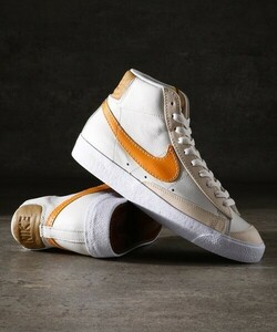 BLAZER MID '77 EMB DQ7674-001 （ファントム/パールホワイト/エレメンタルゴールド/ホットカリー）