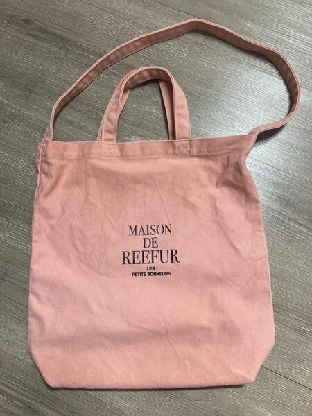 MAISON DE REEFUR ピンクのキャンパスバック