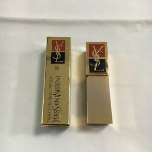 新品未使用品 フランス製 YVES SAINT LAURENT ルージュ レッド 62 化粧品 コスメ 箱付き イヴ・サンローラン YSL リップ 口紅