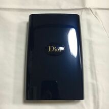 新品未使用品 フランス製 Dior VOYAGE MAKE UP PALETTE TRAVEL COLLECTION メイクアップ パレット ディオール ヴォヤージュ 化粧品 箱付き_画像4