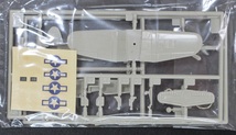 ジャンク ★ MITSUWA / ミツワ　1/144　CHANCE VOUGHT F4U-1 CORSAIR ★ アメリカ海軍艦上攻撃機 チャンス ボード F4U-1 コルセア　No.1008_画像2