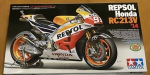 タミヤ 1/12 オートバイシリーズ No.130 レプソル Honda RC213V '14 14130