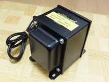 ★使用感なし超美品★東栄変成器 TOEI ステップアップトランス SU-10 100V- 110V～120V 1KVA 送料520円 _画像1