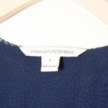 【1円スタート】メール便○ DIANE von FURSTENBERG ダイアンフォンファステンバーグ シルクシフォンラップワンピース 半袖 膝丈 紺 4 総柄_画像4