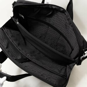 【1円スタート】未使用 一部傷あり PORSCHE DESIGN ポルシェデザイン ビジネスバッグ ブリーフバッグ 紳士鞄 ブラック 黒 合成繊維 メンズの画像8