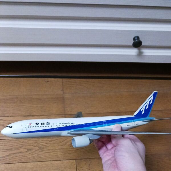 1/200 B777-200 777ロゴ JA8197