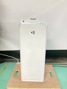 ●DAIKIN　ストリーマー空気清浄機　MCK55S-W　リモコン付き　中古品