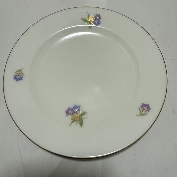大倉陶園 大皿　紫 花 食器　キッチン　高級　20cm