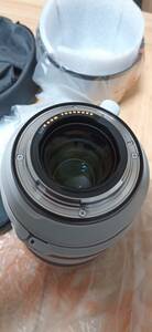 キャノンレンズ　RF7020028LIS　新品未使用！　CANON RF70-200mm F2.8 L IS USM　　