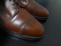 極美品 使用回数少 クロケット＆ジョーンズ 8.5E CROCKETT&JONES 「SANDOWN」 ストレートチップ ドレスシューズ 濃茶 8309_画像5